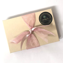 Load image into Gallery viewer, Box | The Flower Gift Set