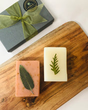 Load image into Gallery viewer, Box | Leaf Soap Gift Set
